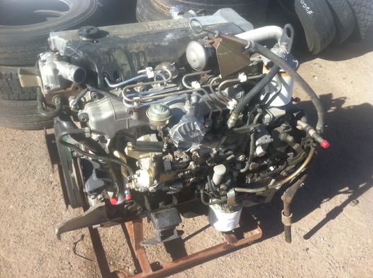 사용하는 4HE1 Isuzu 엔진 예비 품목 99.2/4000 KW (PS)/Rpm 힘 6 실린더