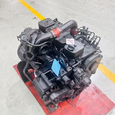 좋은 가격 4BT 디젤 엔진 3.9L 배량 100~150HP 전력 범위 온라인